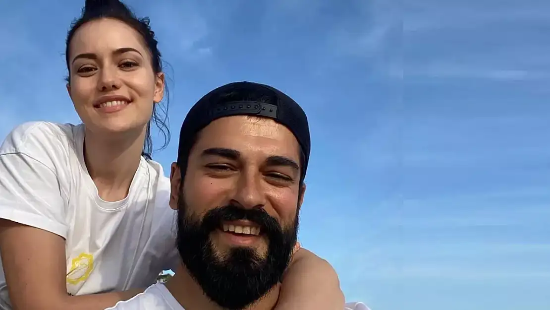 Fahriye Evcen'in Sosyal Medya Hesabındaki Gizemli Değişim! Adını Silip Tekrar Ekledi!