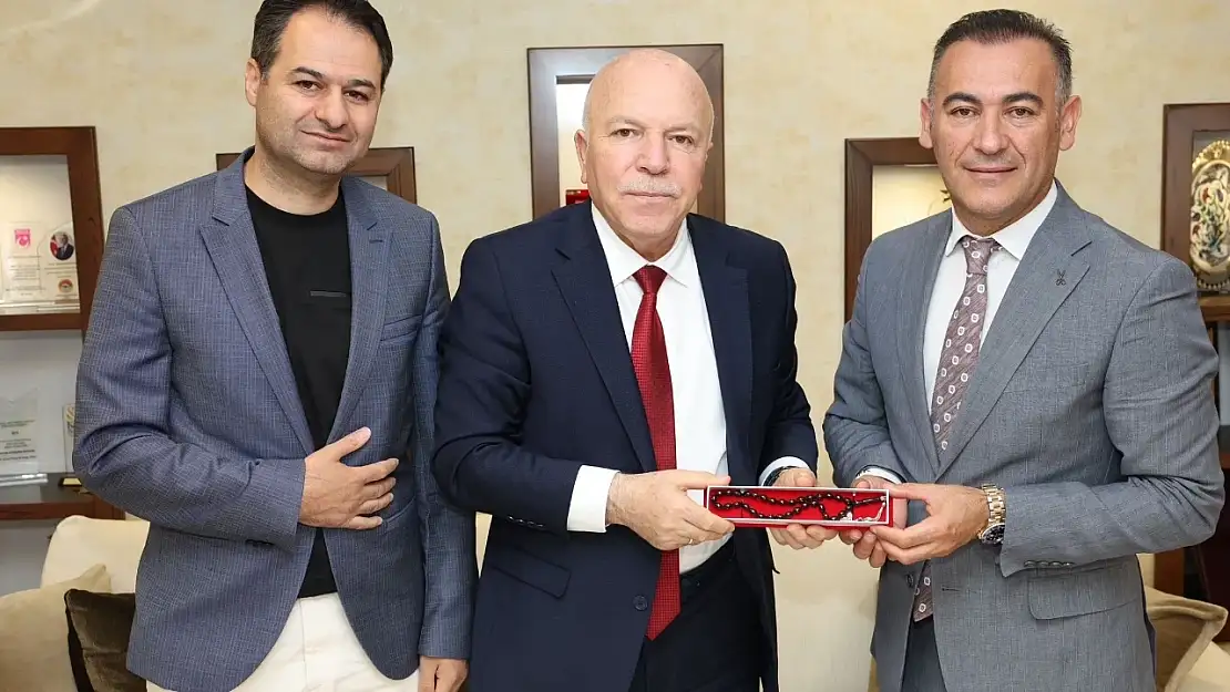 Fatih Karataş, Erzurum'da Yatırım ve Kültür İş Birliği İçin Temaslarda Bulundu