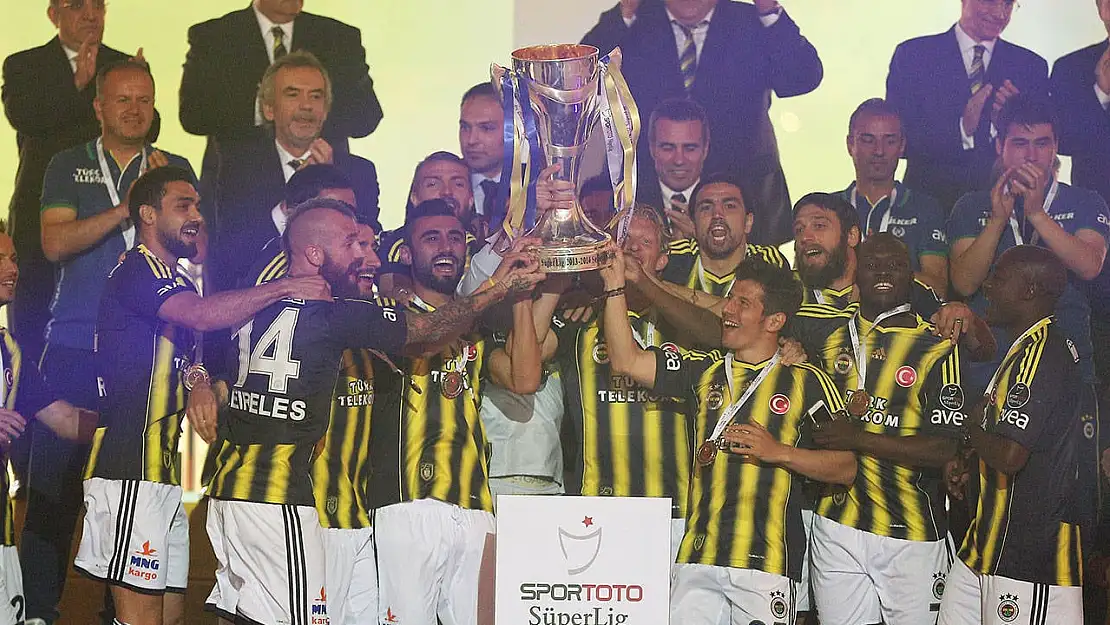 Fenerbahçe'nin Son Şampiyonluğu ve Süper Lig'deki Performansı Ayrıntılarıyla!