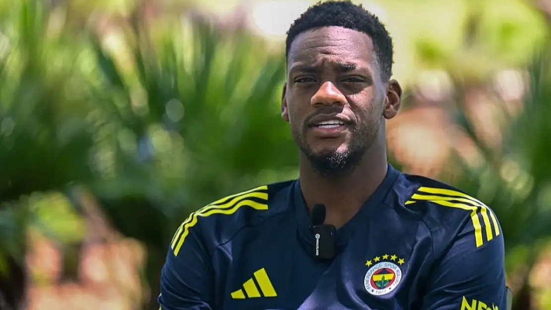 Fenerbahçe'nin son transferi Jhon Duran, Osimhen ve Galatasaray için çarpıcı açıklamada bulundu: 'Gerçek bir Fenerbahçeli olacağım'