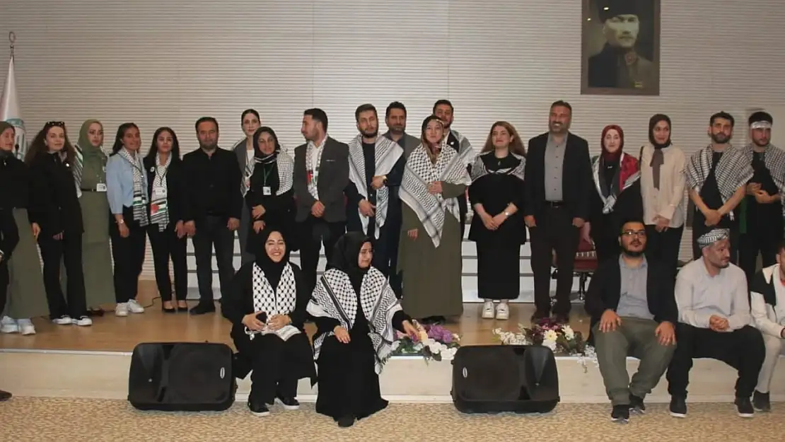 'Filistin'in Sessiz Çığlığı' Programı Bitlis'te Gerçekleştirildi