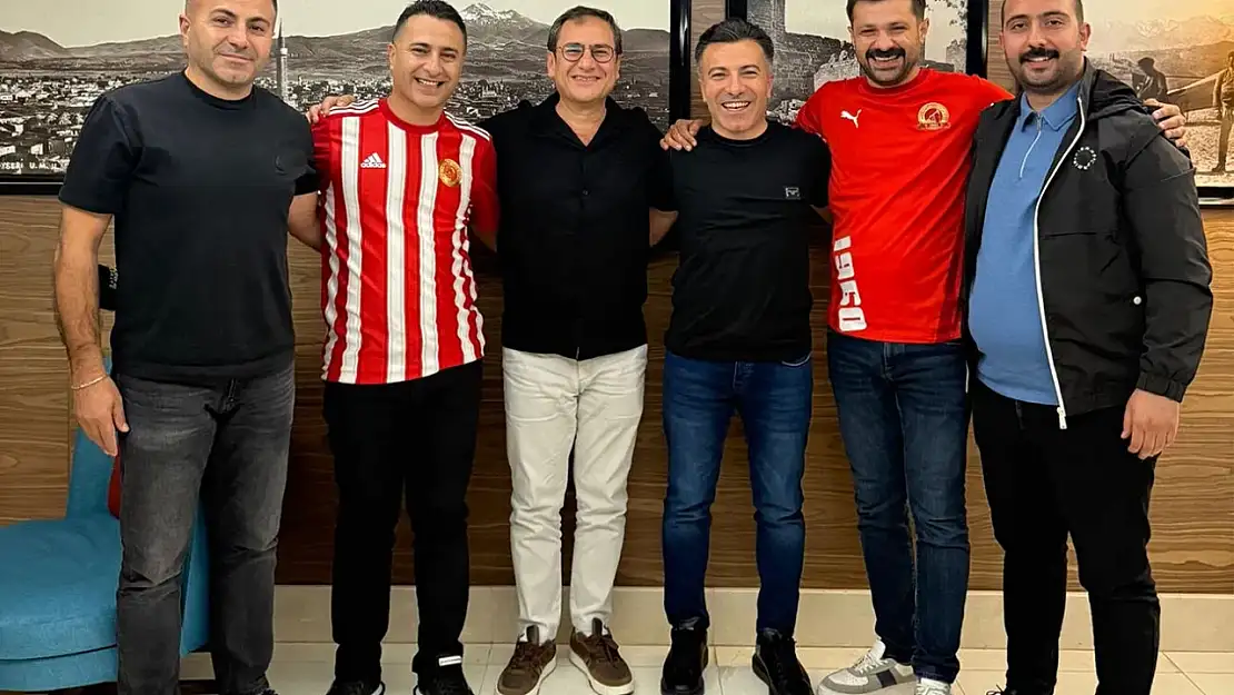 Futbolun birleştirici gücü: Van Spor ve Batman Petrolspor'dan dostluk mesajı!