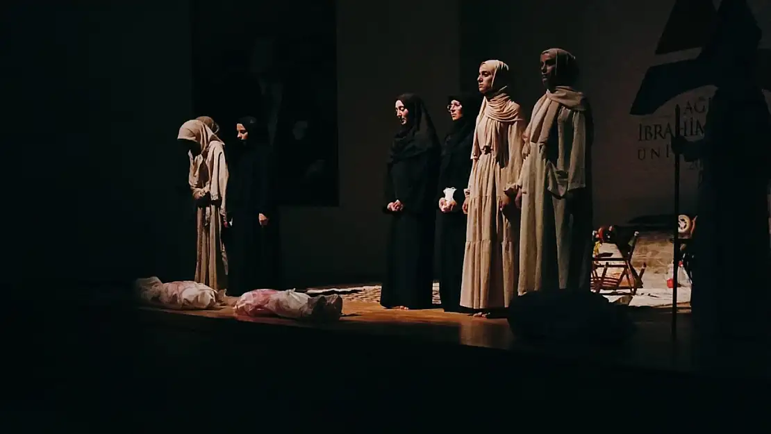 Gazze'nin sessiz çığlığı Ağrı'da sahneye taşındı