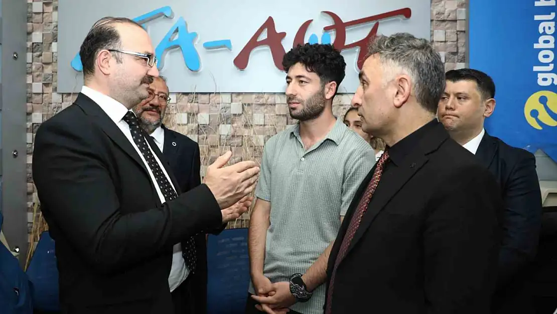 Genç İstihdamı İçin Güçlü Ortaklıkların Kurulması