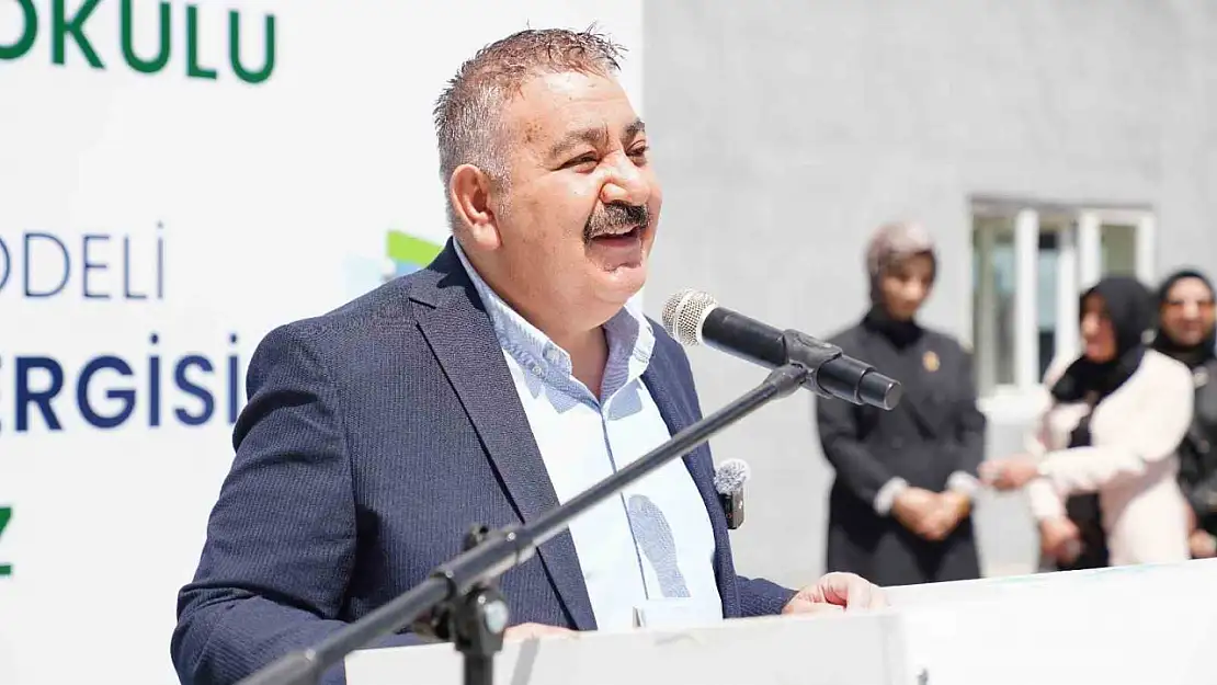 Geri Dönüşüm Sıfır Atık Sergisi'nde Öğrenciler Doğaya Duyarlılığını Gösterdi