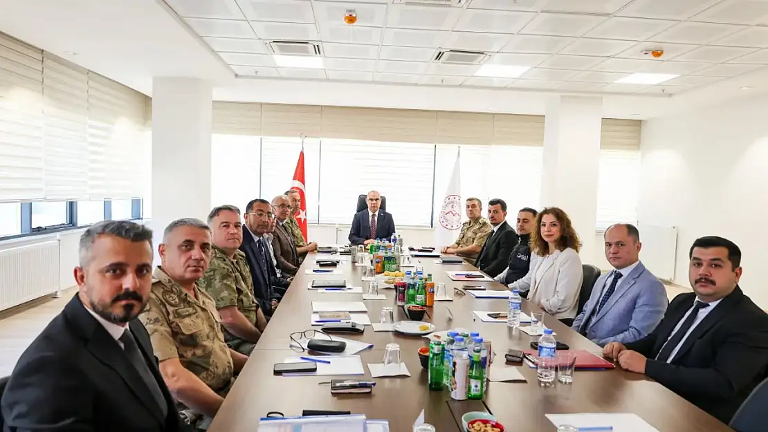 Gürbulak sınır kapısında alınacak yeni önlemler görüşüldü