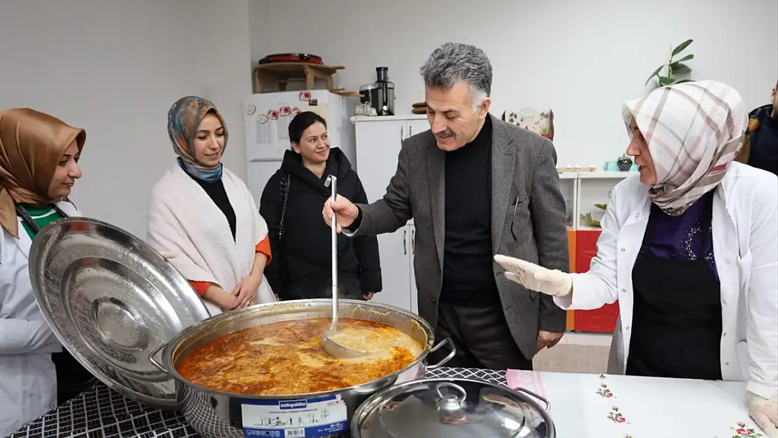 Güroymak Belediye Başkanı Mutlu'dan ADEM ve Kadın Kooperatifine ziyaret