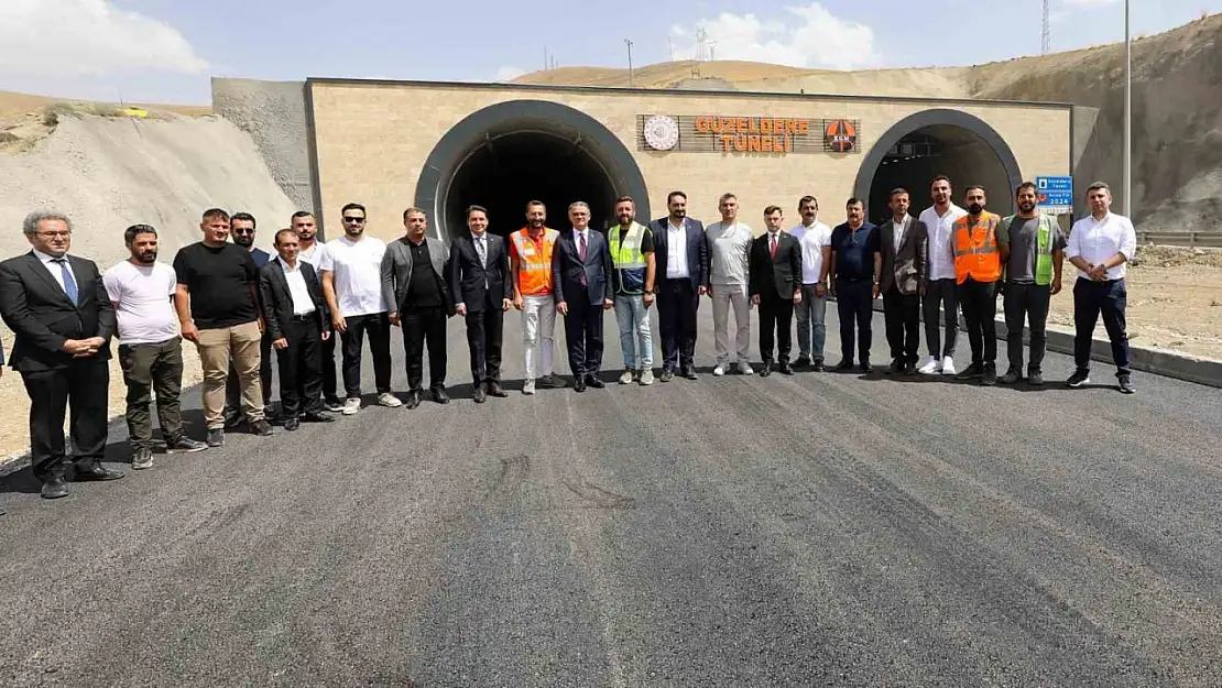Güzeldere Tüneli'nin İkinci Tüpünde Çalışmalar Tamamlanmak Üzere