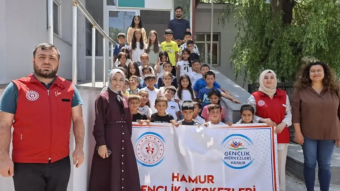 Hamur Gençlik Merkezi'nden çocuklara yaz sürprizi