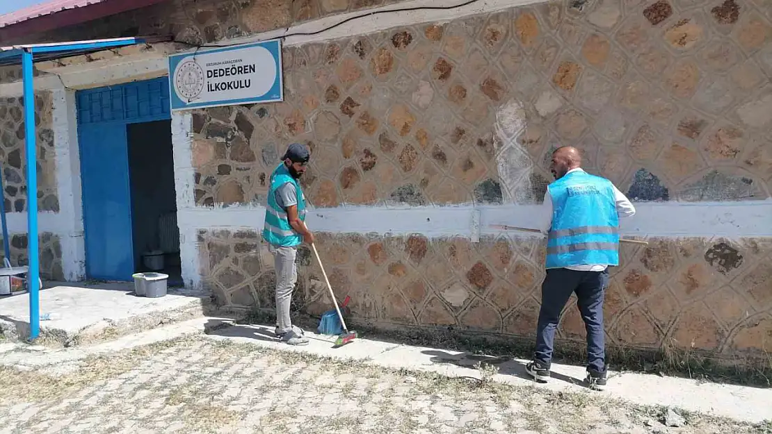 Hınıs'ta yükümlülerden okullara temizlik ve tadilat desteği! Eğitime katkı sunan projeye büyük ilgi