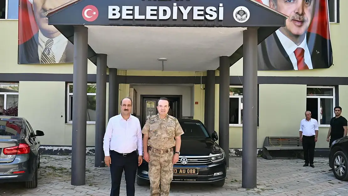 Hizan'da Jandarma Komutanı Tombul'a veda ziyareti: İşbirlikleri değerlendirilip teşekkürler iletildi