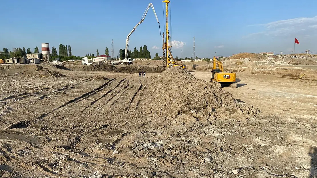 Iğdır'a 400 Yataklı Yeni Devlet Hastanesi İnşa Ediliyor