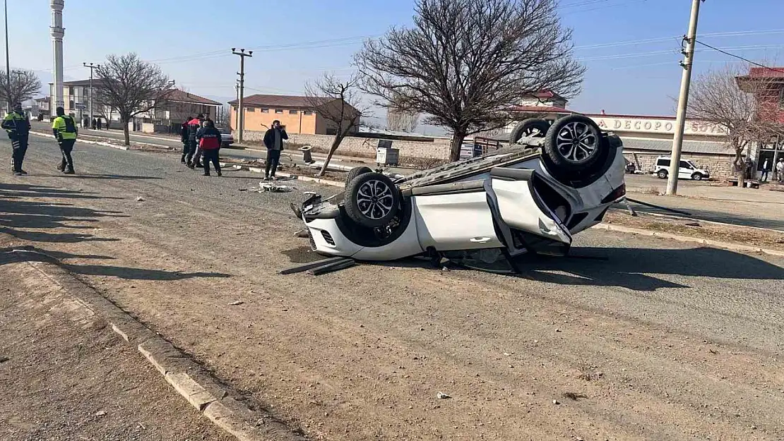 Iğdır'da kadın sürücü ölümden döndü