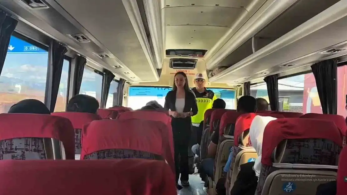 Iğdır'da Kurban Bayramı öncesi sivil trafik denetimleriyle yolcu güvenliği sağlanıyor