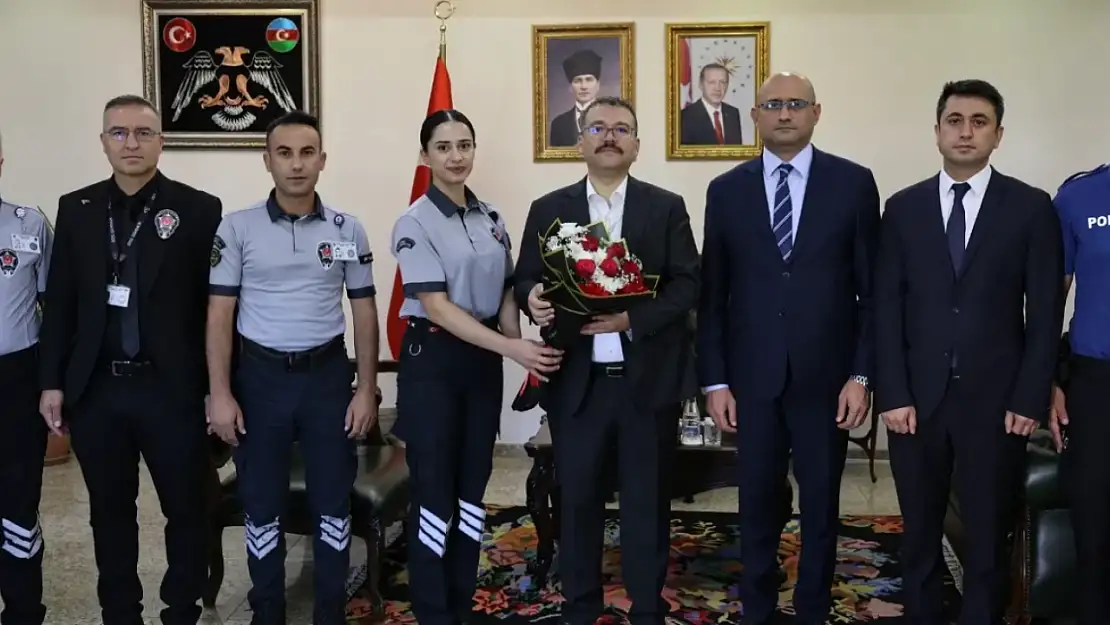 Iğdır'da Vali Turan, Özel Güvenlik Haftası'nda güvenlik görevlilerini kutladı