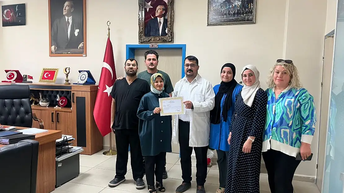Iğdır Hastanesi Evde Bakım Birimi'ne Teşekkür Belgesi ile Takdir Edildi