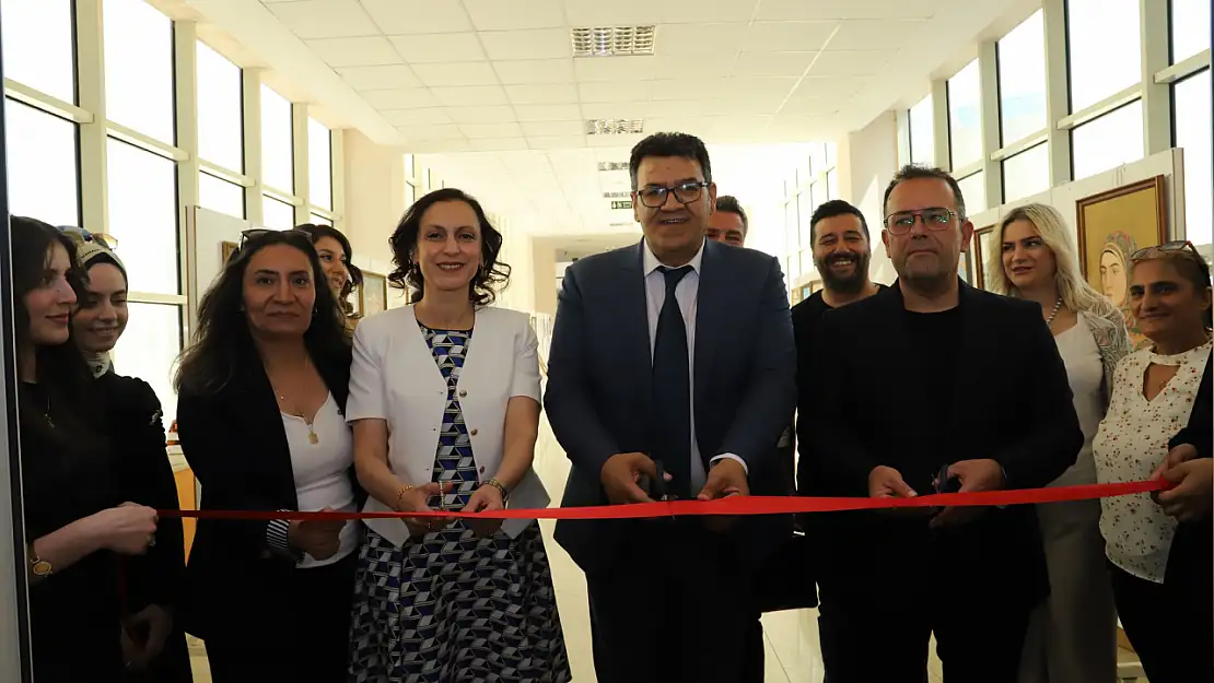 Iğdır Üniversitesi'nde 'Ustadan Çırağa Geleneksel Türk Sanatları' Sergisi Düzenlendi