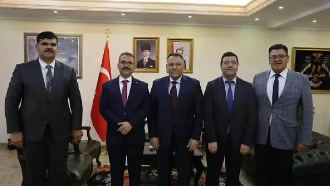 Iğdır Üniversitesi Rektörü Prof. Dr. Ekrem Gürel'den Vali Ercan Turan'a Ziyaret
