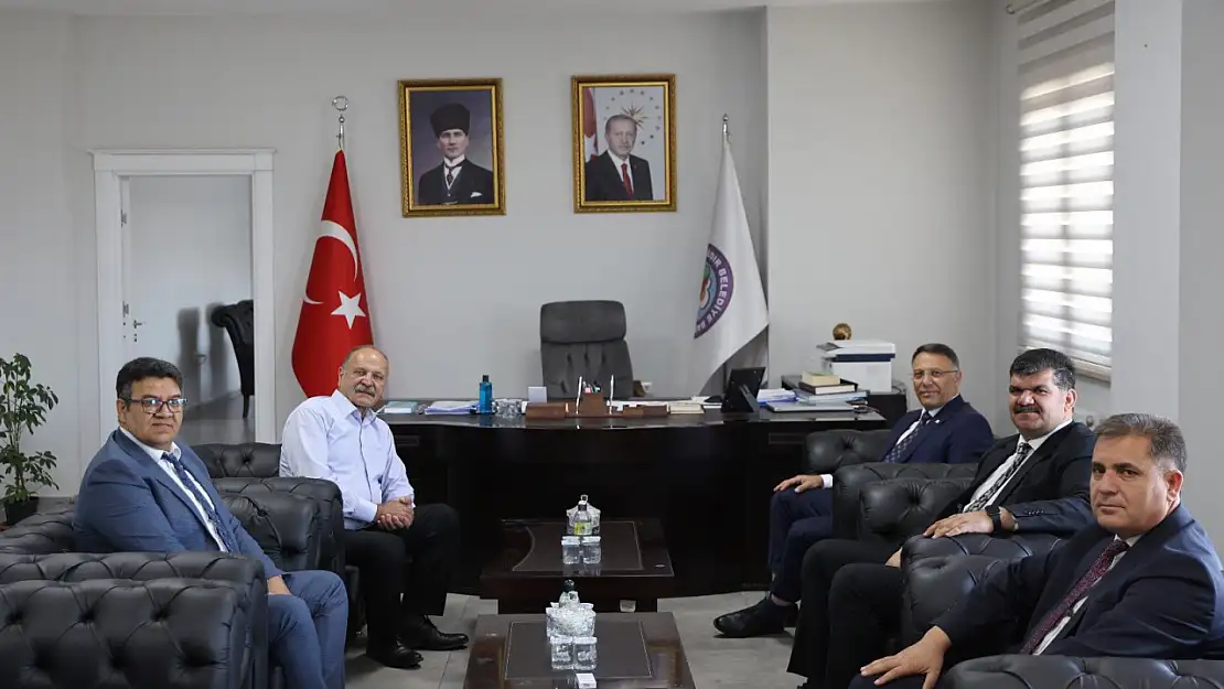 Iğdır Üniversitesi ve Belediyesi, İş Birliği ile Gelecek Projelerini Görüşerek Yola Çıkıyor