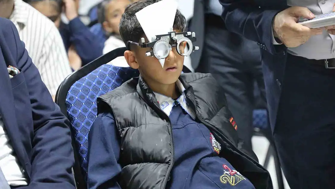 İlkokullarda başlatıldı, tüm okullara yayılacak: Ağrı'da göz tarama projesinde son durum