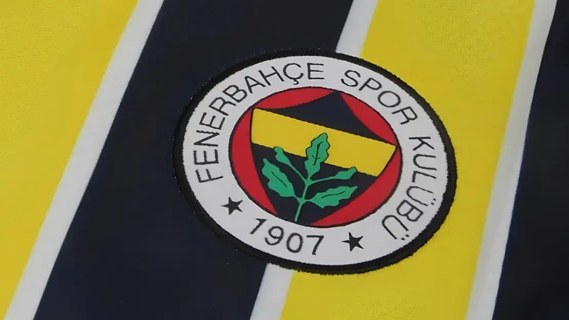 Jose Mourinho Futbolcuya Sıcak Bakmıyor: Fenerbahçe'nin Star'ı İçin Fransız Devinden Resmi Teklif Geldi!