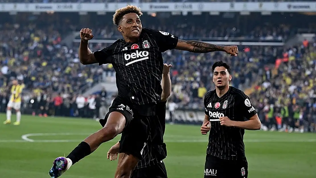 Kadıköy'de kartal fırtınası esti Beşiktaş'tan tarihi zafer geldi