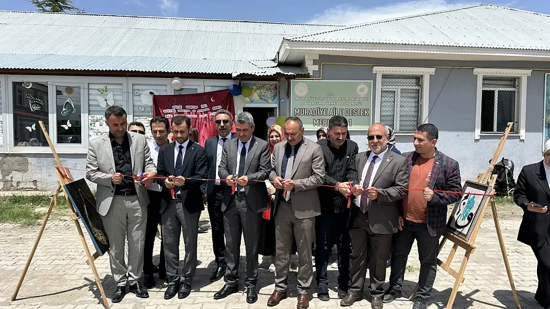 Kadınların Yetenekleri Sergi ile Gözler Önünde Muradiye'de Dayanışma ve Eğitim Etkinlikleri