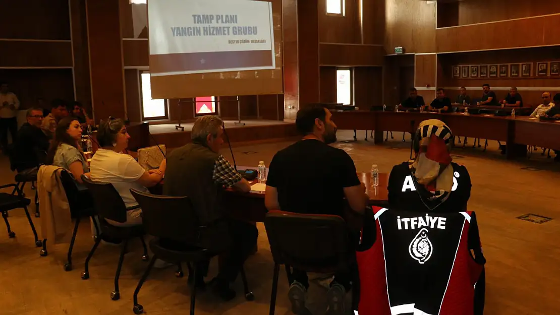Kars Belediyesi, Afet Yönetimi Toplantısı ile yangınla mücadele stratejilerini görüştü