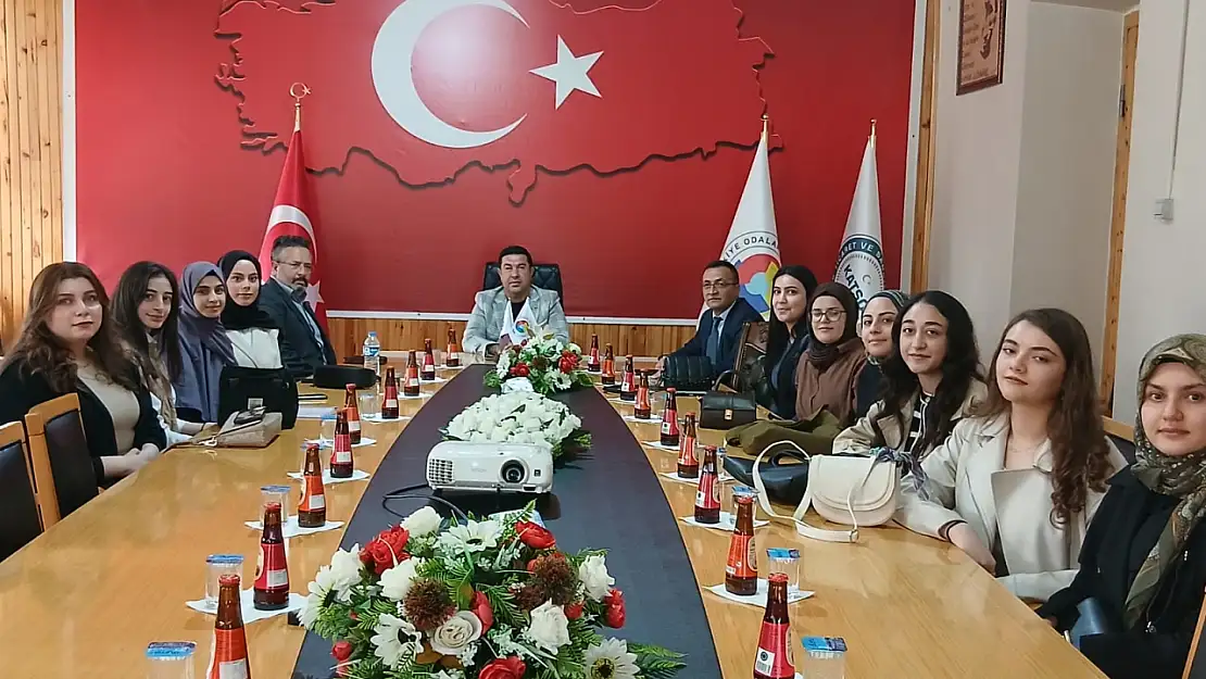 Kars Kent Konseyi Çocuk Mutluluğu Çalışma Grubu'ndan KARS TSO'ya Ziyaret