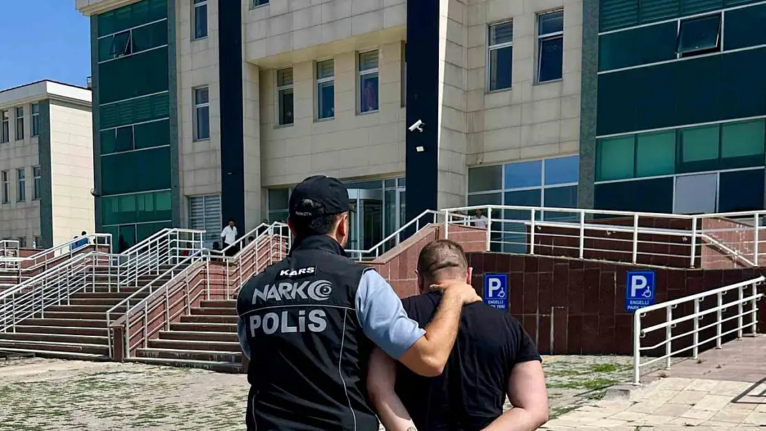Kars Polisi, 22 Yıl Cezalı Kişiyi Yakaladı