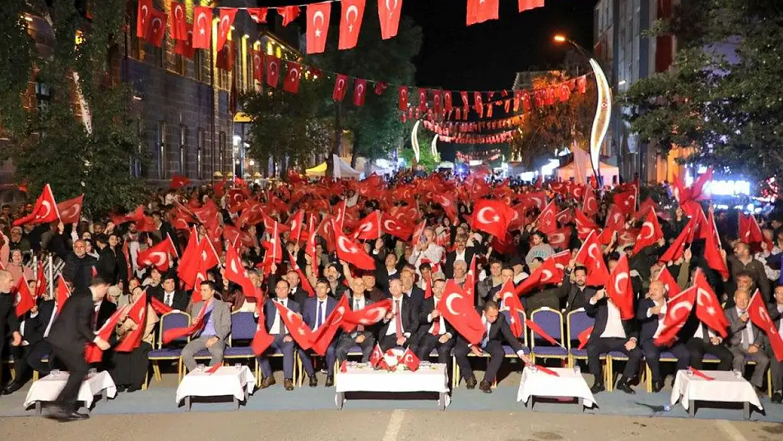 Kars'ta 15 Temmuz Demokrasi ve Milli Birlik Günü Anma Töreni
