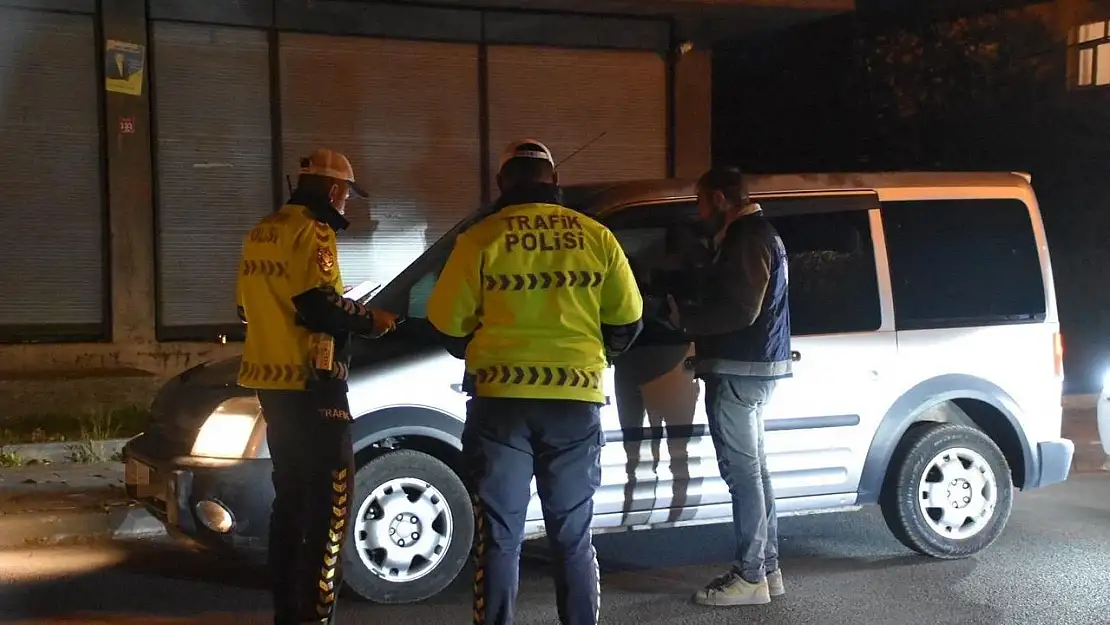 Kars'ta Güvenlik ve Trafik Kontrolleri Kesintisiz Devam Ediyor!