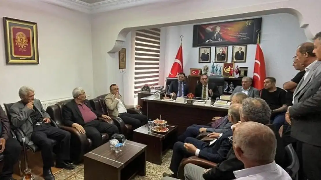 Kars'ta MHP'nin Bayramlaşma Programında Birlik ve Dayanışma Vurguları Yapıldı