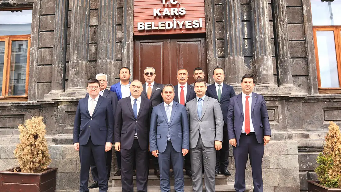 Kars'ta Serhat İlleri Ekonomi Forumu: Azerbaycan ile İşbirliği İmkanları Geliştirildi