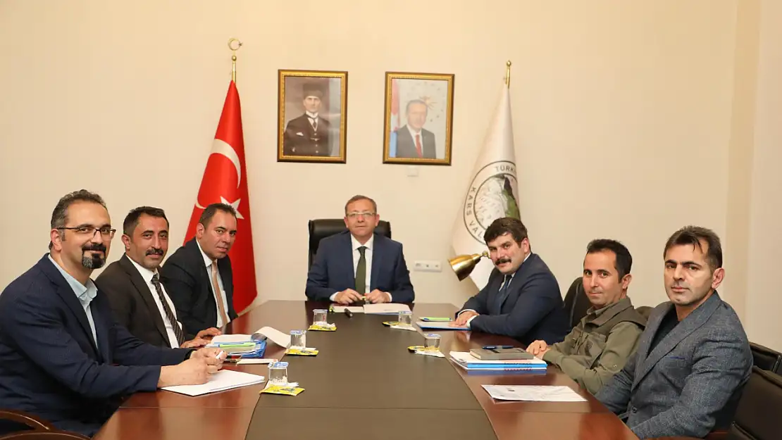 Kars'ta Sokak Hayvanları Doğan Yaşam Alanı İçin Değerlendirme Toplantısı