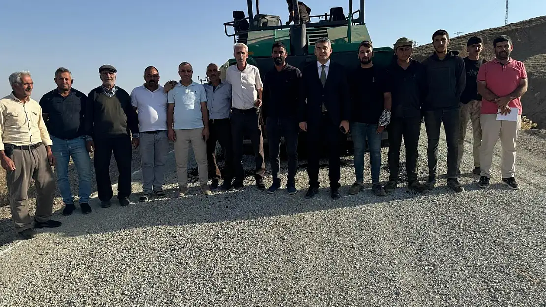 Kaymakam Korkusuz, Batıbeyli köy yolundaki çalışmaları yerinde inceledi
