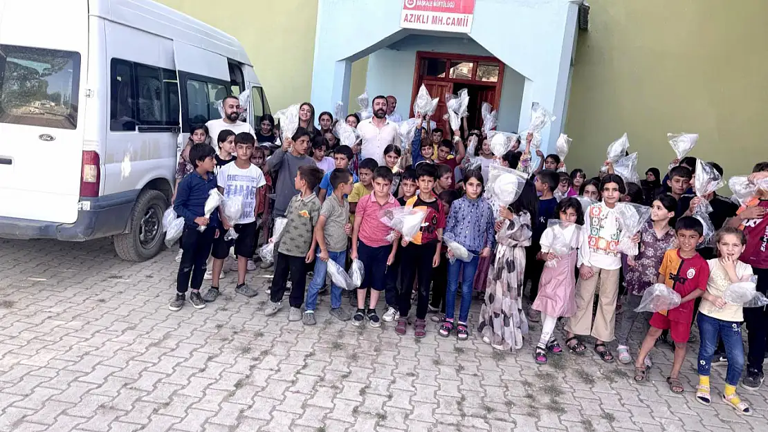 Kırsal Bölgelerde Gençlere Sinema Eğlencesi Sunuluyor!