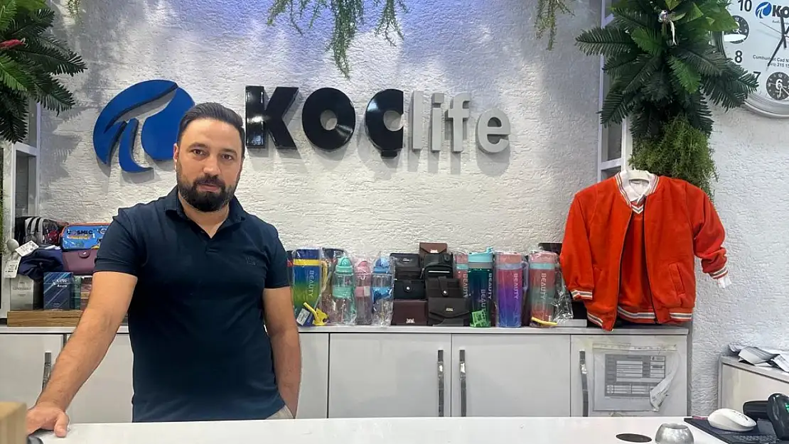 Koçlife'dan öğrencilere destek: 'Askıda Okul Elbisesi' projesi!