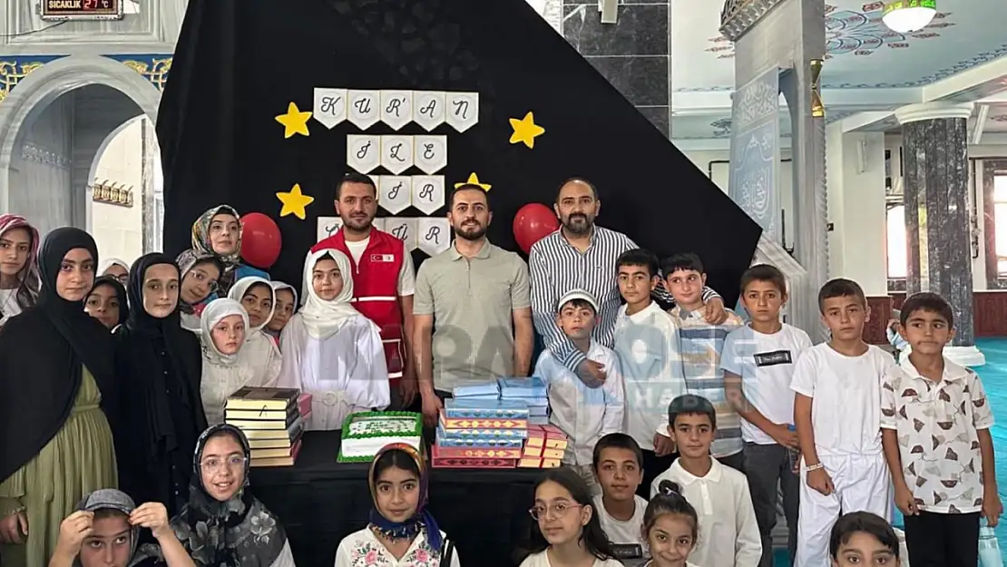 Kur'an sevgisi Ağrı Merkez Camii'ni doldurdu