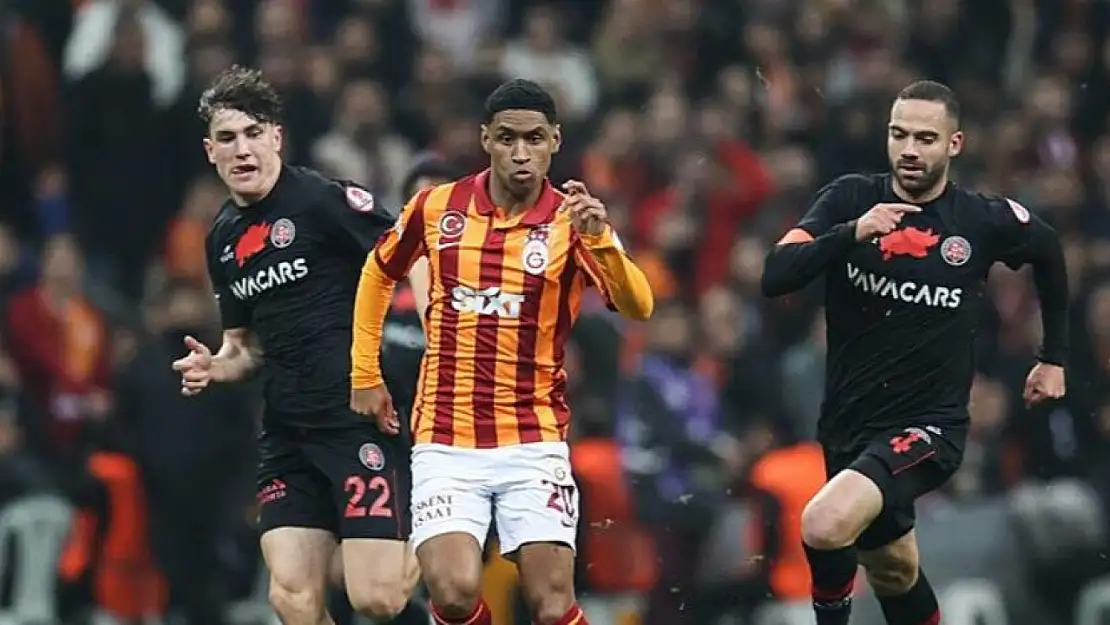 Maçın hakemi Ozan Ergün oldu! Galatasaray Karagümrük maçı canlı yayın hangi kanalda, saat kaçta?
