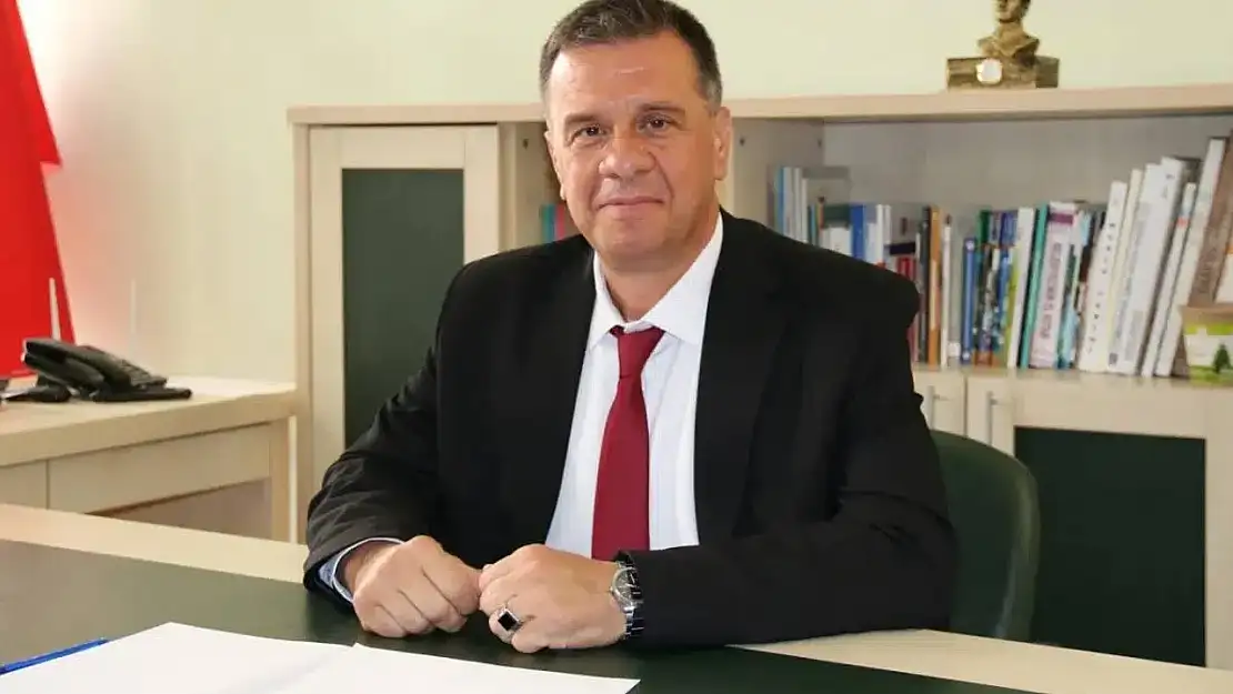 Malik Ercan Kimdir? Yenipazar Belediye Başkanı AK Parti'ye mi Geçiyor?