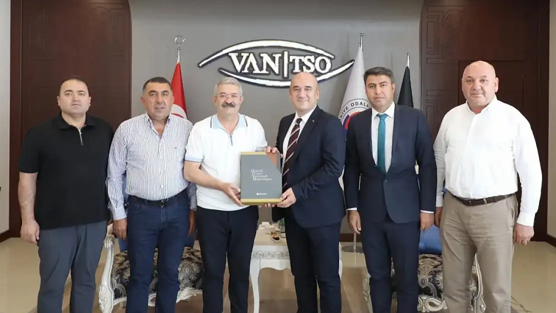 Merkez Bankası Van Şube Müdürü Muratoğlu'ndan Van TSO'ya Nezaket Ziyareti