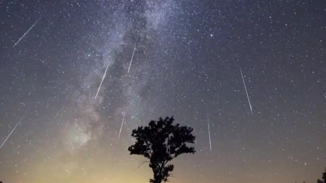 Meteor yağmuru Türkiye'den görülecek mi? Perseid meteor yağmuru ne zaman, saat kaçta?
