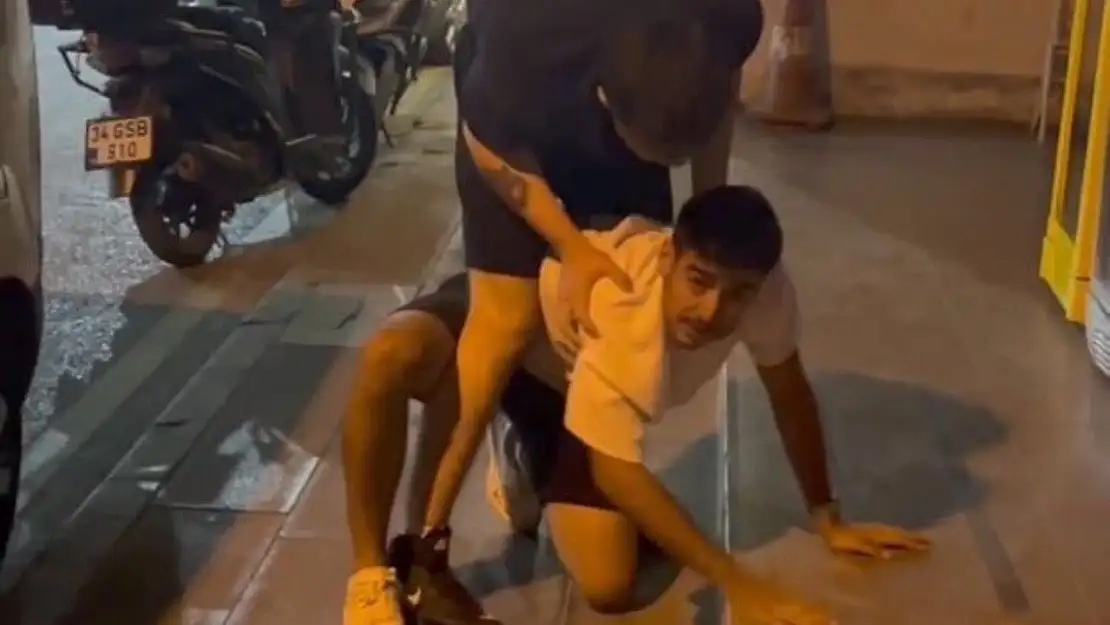 Meto Enes Kavga Olayı Nedir, Selinsu Kimdir?
