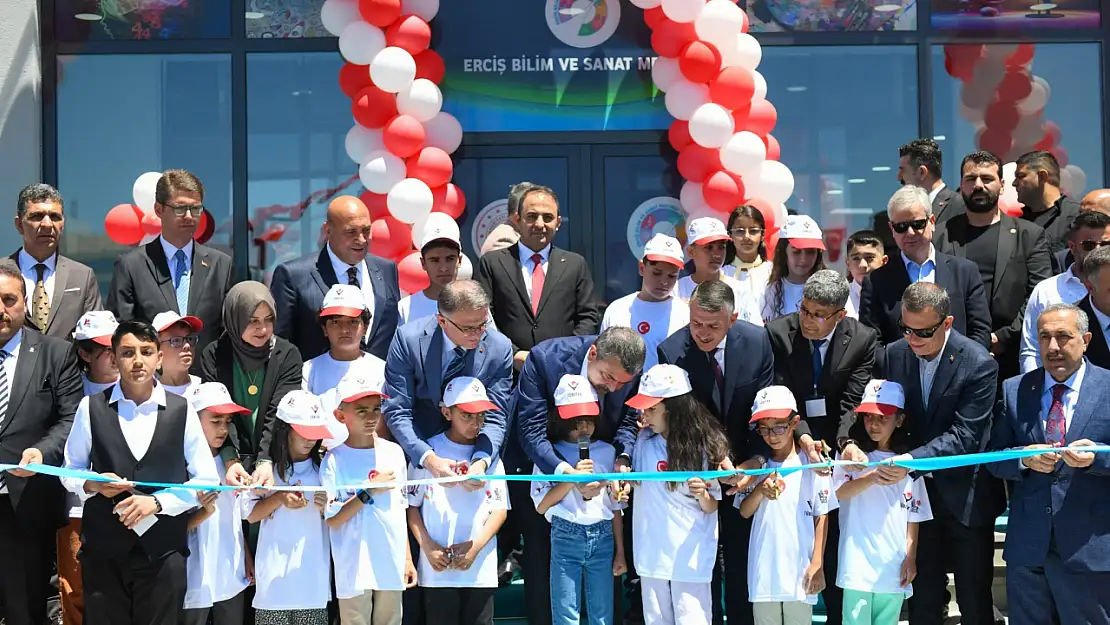 Milli Eğitim Bakanı Yusuf Tekin, Van Erciş'te BİLSEM Açılışını Gerçekleştirdi