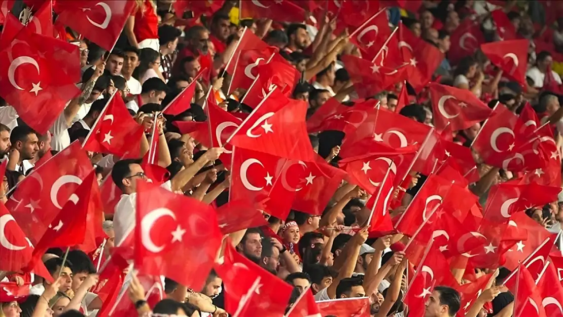Milli takıma destek zamanı: İspanya maçı biletleri çıktı