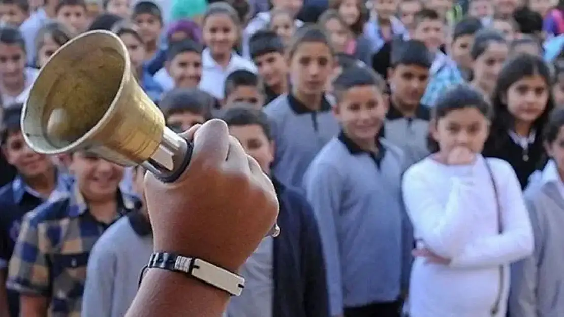 Müjde! Öğrencilere Erken Yaz Tatili: 12 Gün Tatilin Tarihi Belli Oldu…