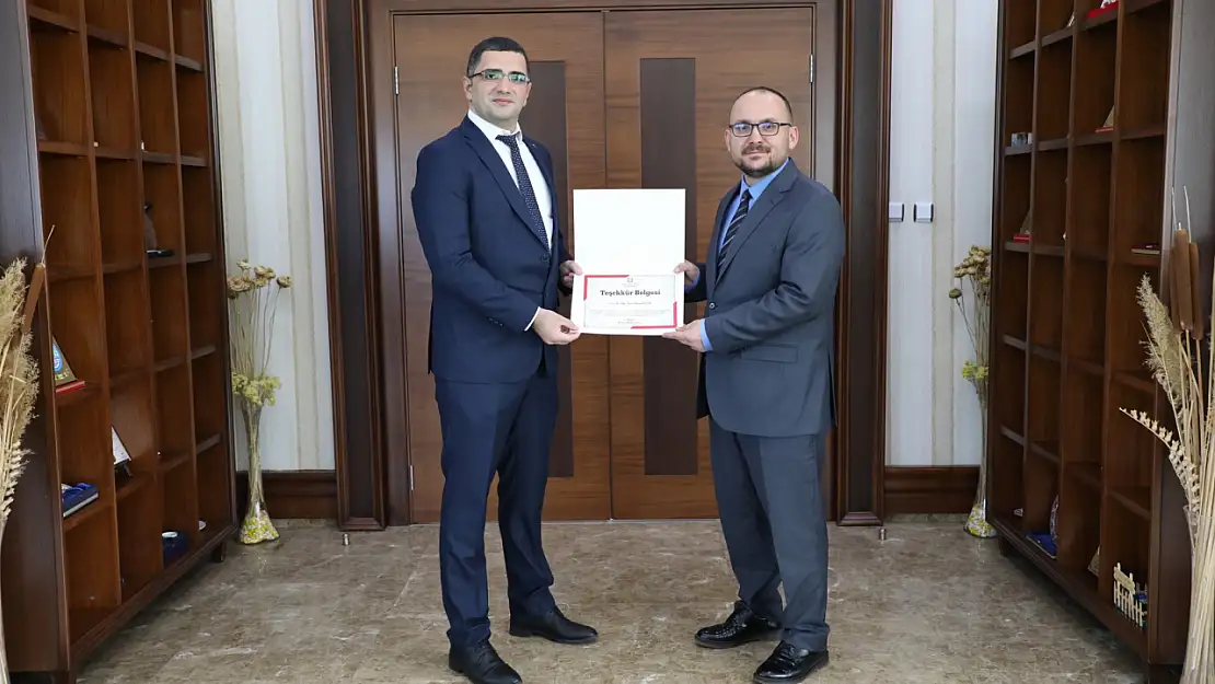 Muş Alparslan Üniversitesi'nden Öğr. Gör. İlhan Küçük'e Teşekkür Belgesi