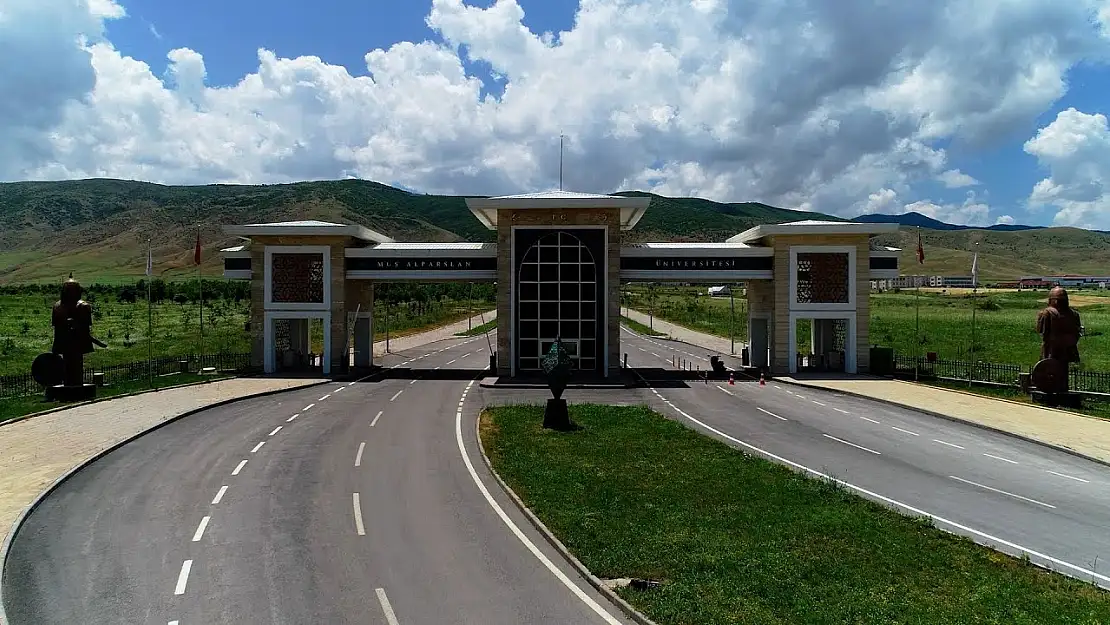 Muş Alparslan Üniversitesi'nde TEDx Heyecanı: İlham Veren Fikirler 14 Mayıs'ta Sahne Alacak