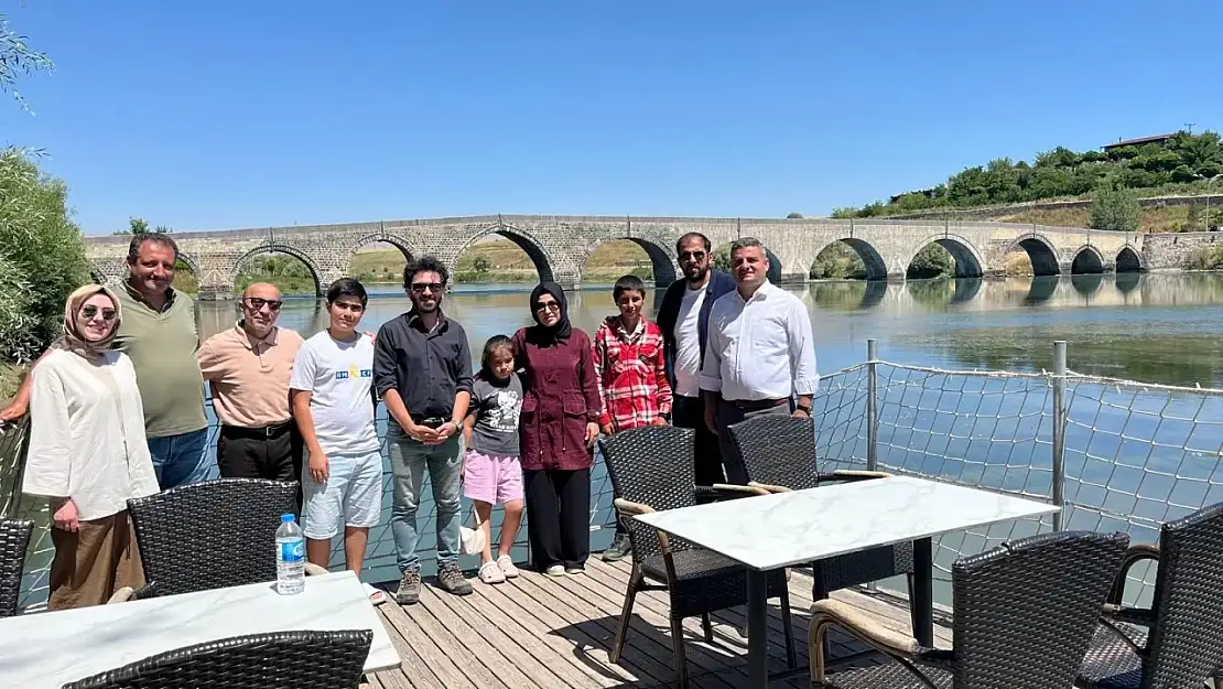 Muş Alparslan Üniversitesi'nde Malazgirt Zaferi temalı bilim kafe etkinliği gerçekleştirildi